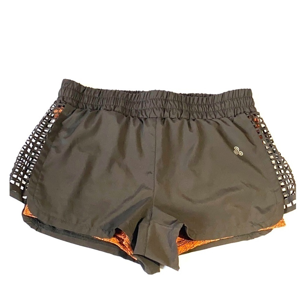 Soho activewear shorts Sz M
